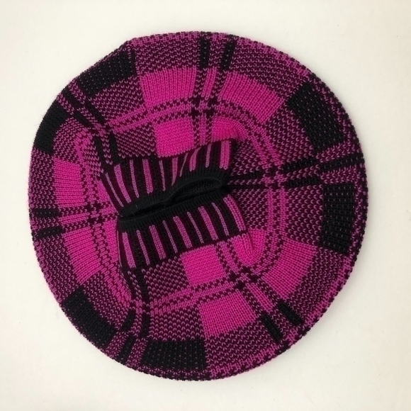 NWT Adrienne Vittadini Beret Scarf Set! - Picture 6 of 8